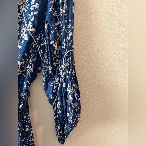 ba&sh Folia Wrap Midi Dress - Floral Blue and White - Size Medium - Picture 8 of 13